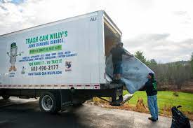Retail Junk Removal in Great Neck Gardens, NY